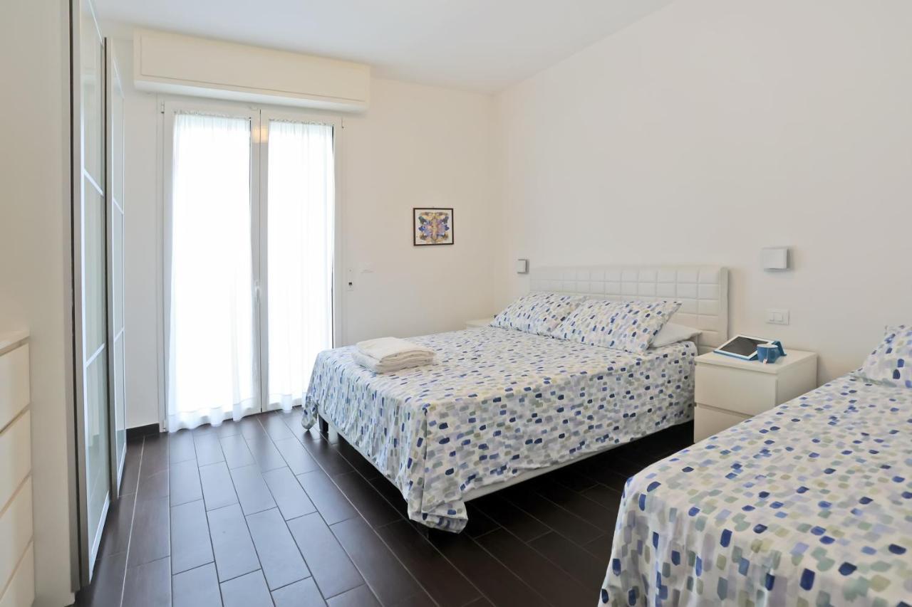 Casa Vacanze Aurora Centro Rimini Buitenkant foto