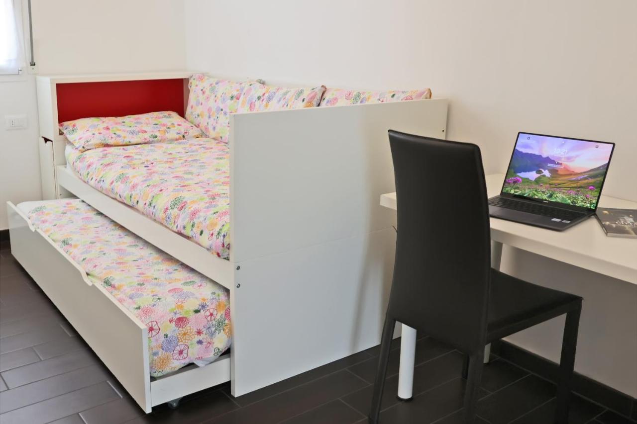 Casa Vacanze Aurora Centro Rimini Buitenkant foto